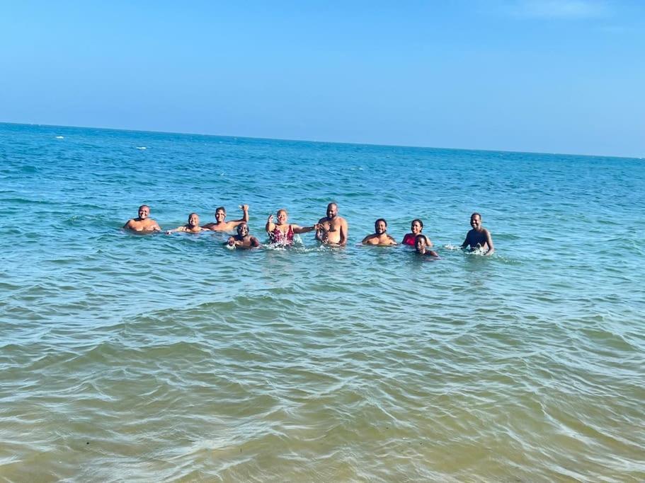 Lui Ushongo Beach House Pangani Экстерьер фото